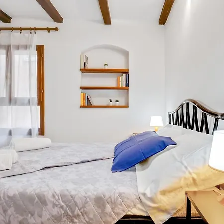 Apartment Tra Le Due Torri E Piazza Santo Stefano *