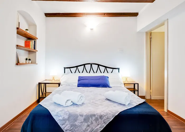 아파트 Tra Le Due Torri E Piazza Santo Stefano *