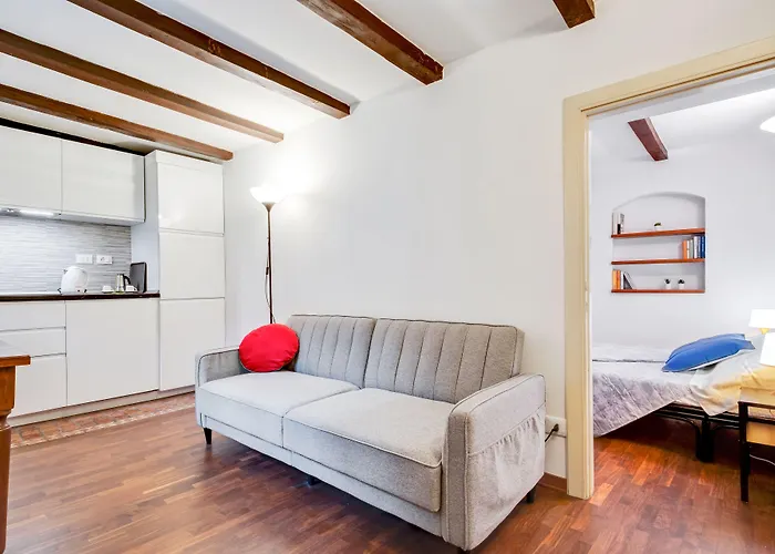 Tra Le Due Torri E Piazza Santo Stefano * Bologna