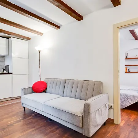 Tra Le Due Torri E Piazza Santo Stefano * Bologne